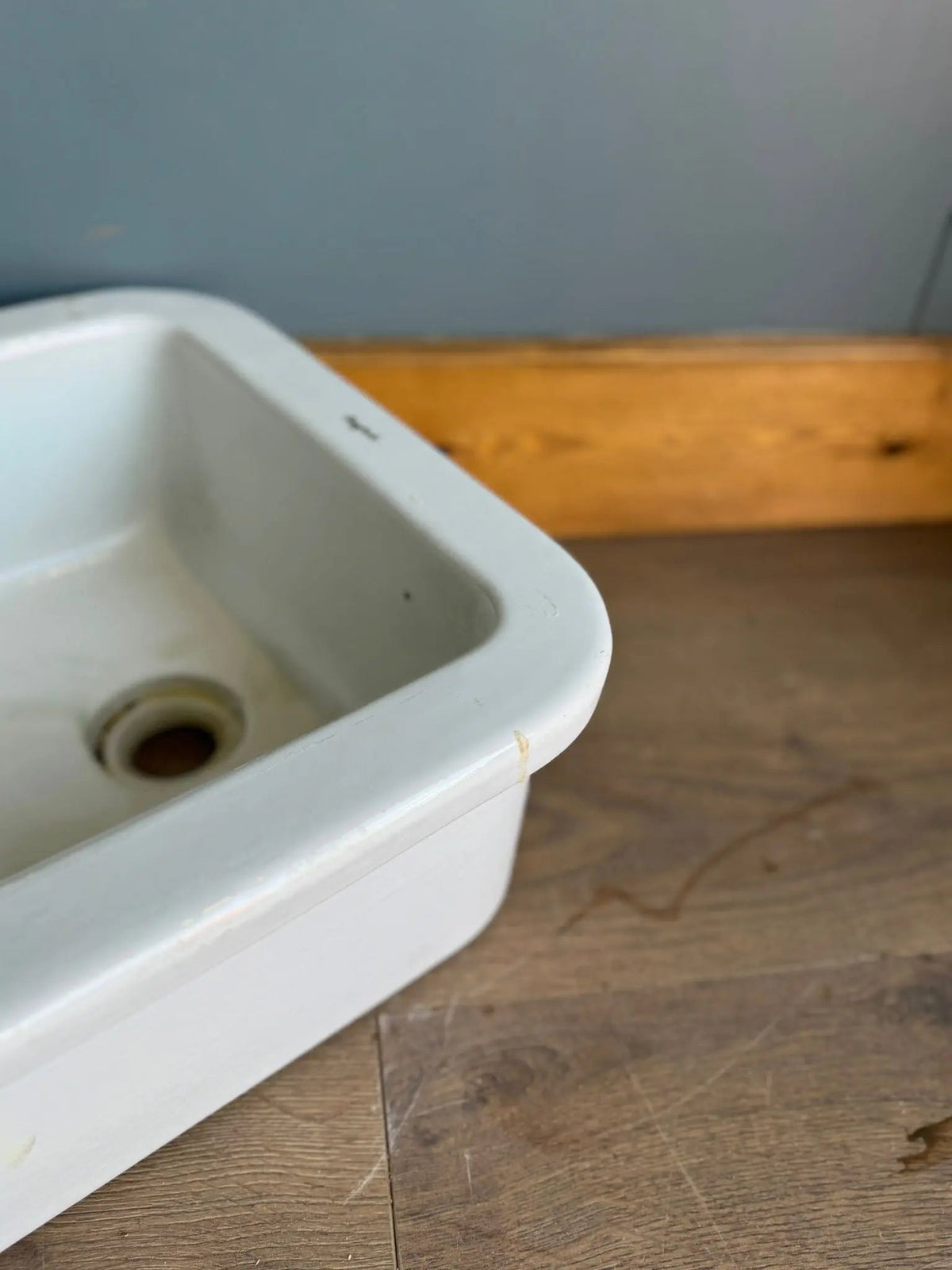 Vintage Twyfords Rectangular Sink – Reclaimed Ceramic Basin 50cm Utility/Lab