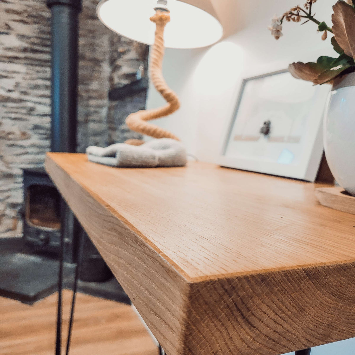 LARIA Oak Entryway Console / Wooden Hall Console