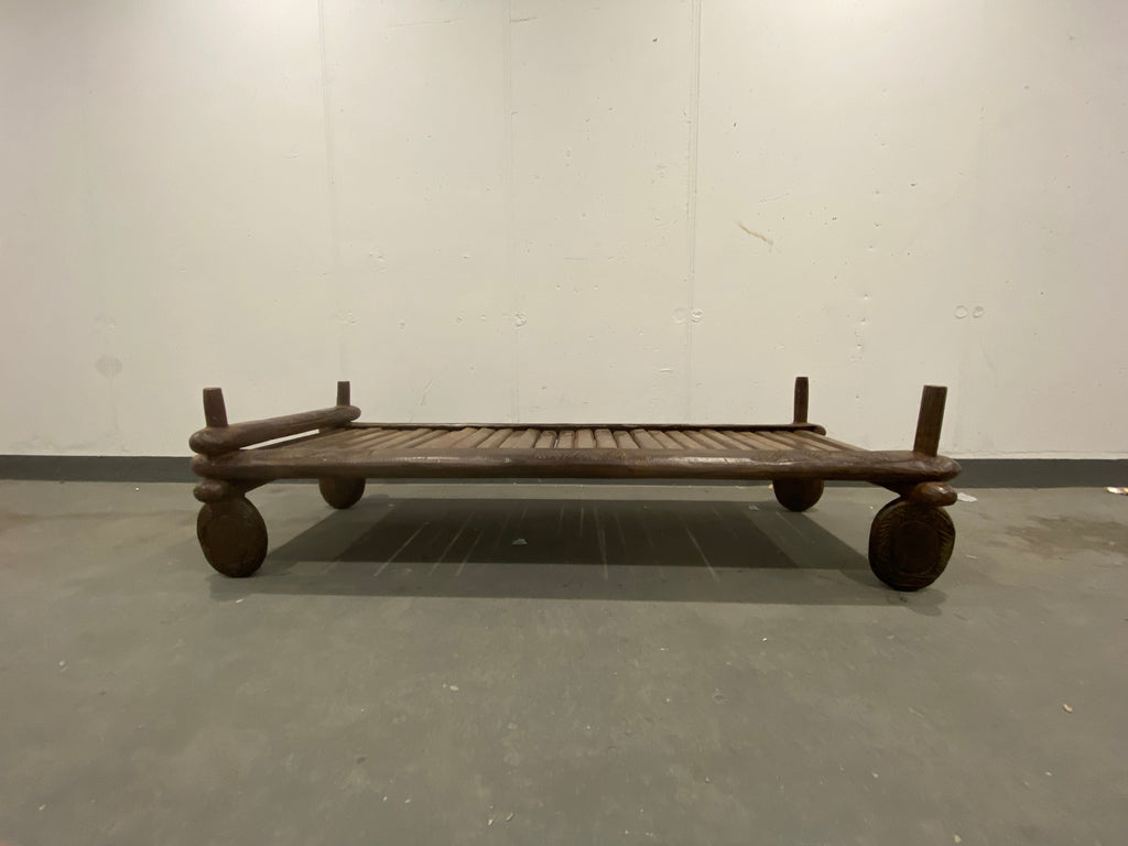 Pygmy bed - Congo/Cameroon (186.1)