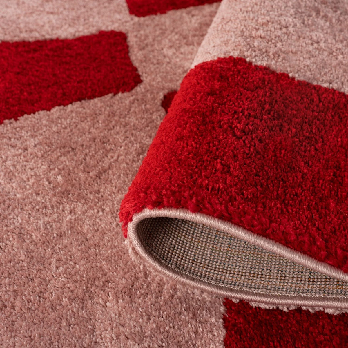 Joli Checkered Red & Pink Rug