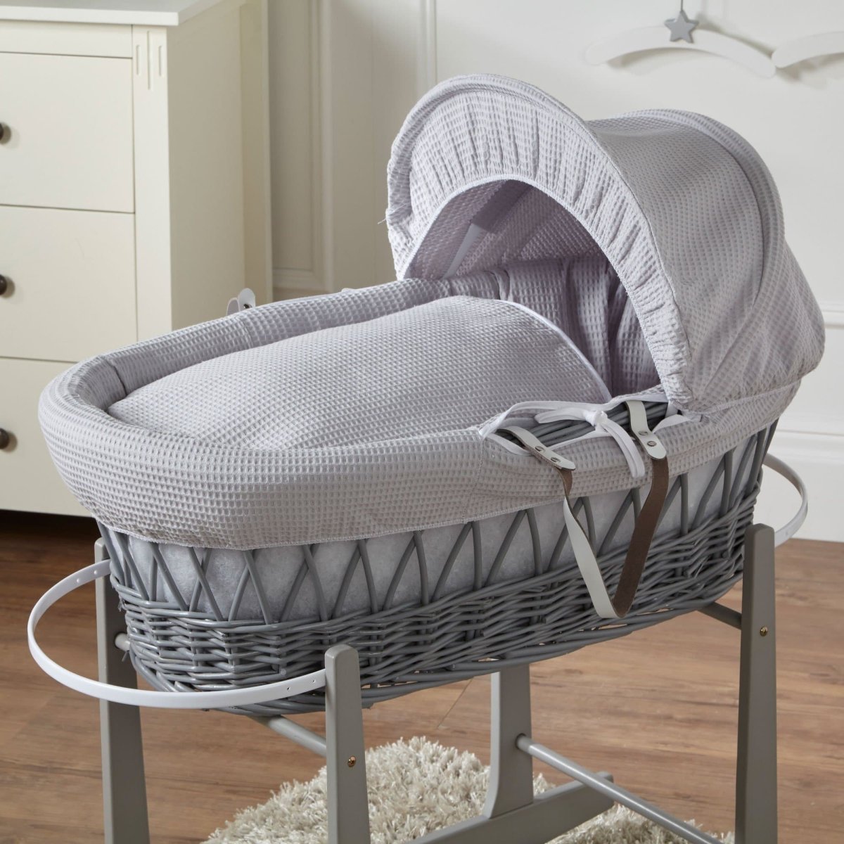 Wicker Moses Basket-No stand included.