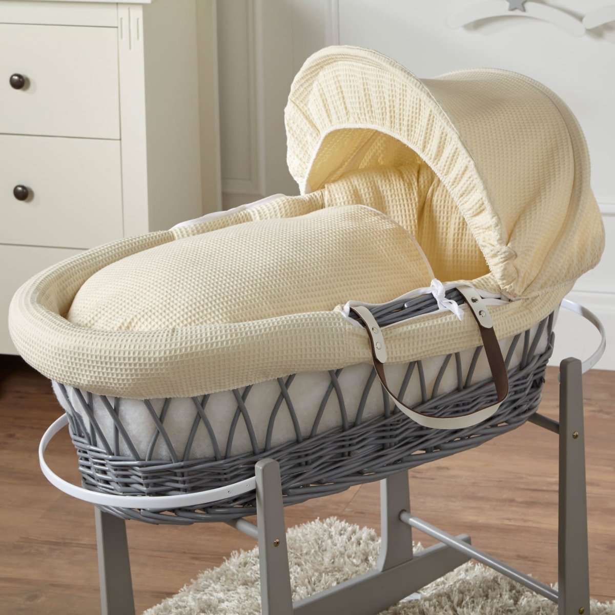 Wicker Moses Basket-No stand included.